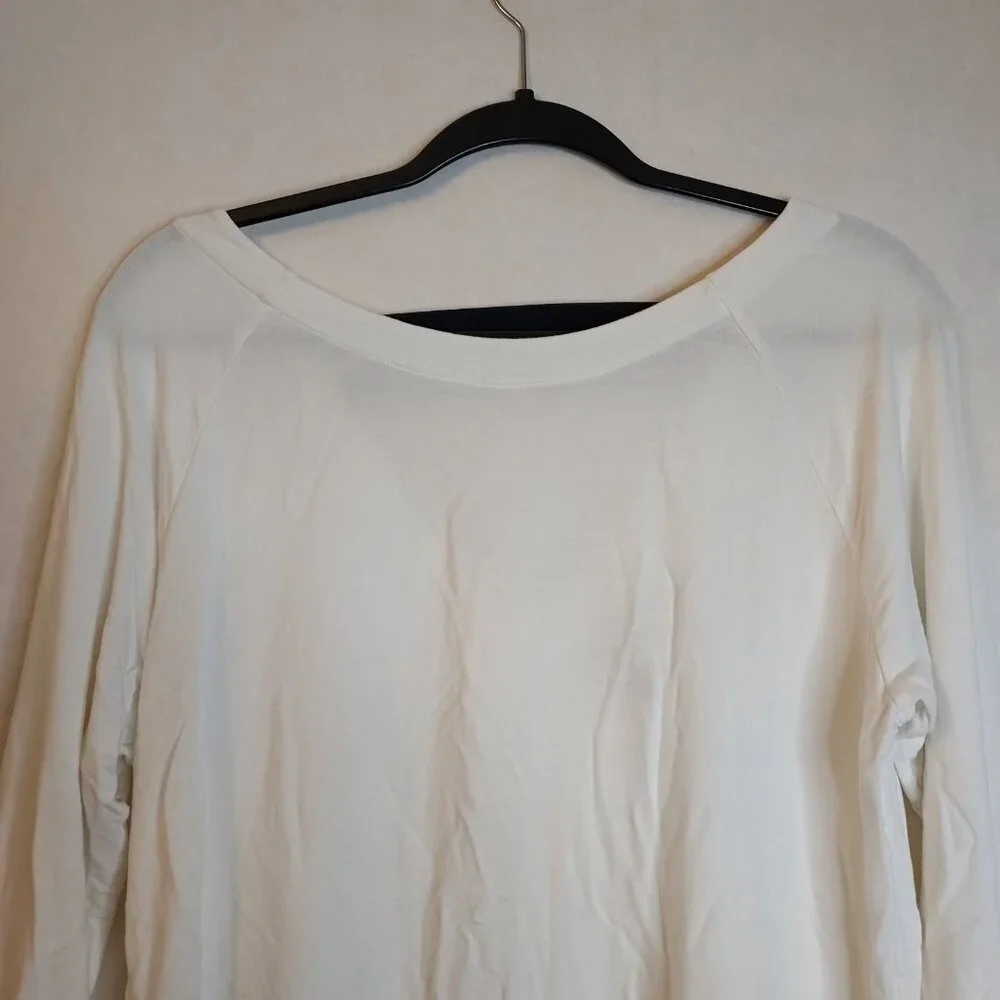 CAbi Around The Clock Center Shirt Womens M White Long Sleeve Open Back Top 5555 - Picture 4 of 15